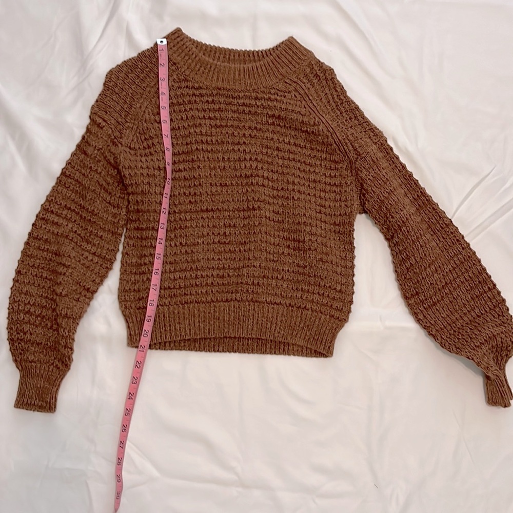 Universal Thread brown knit sweater. Size small.